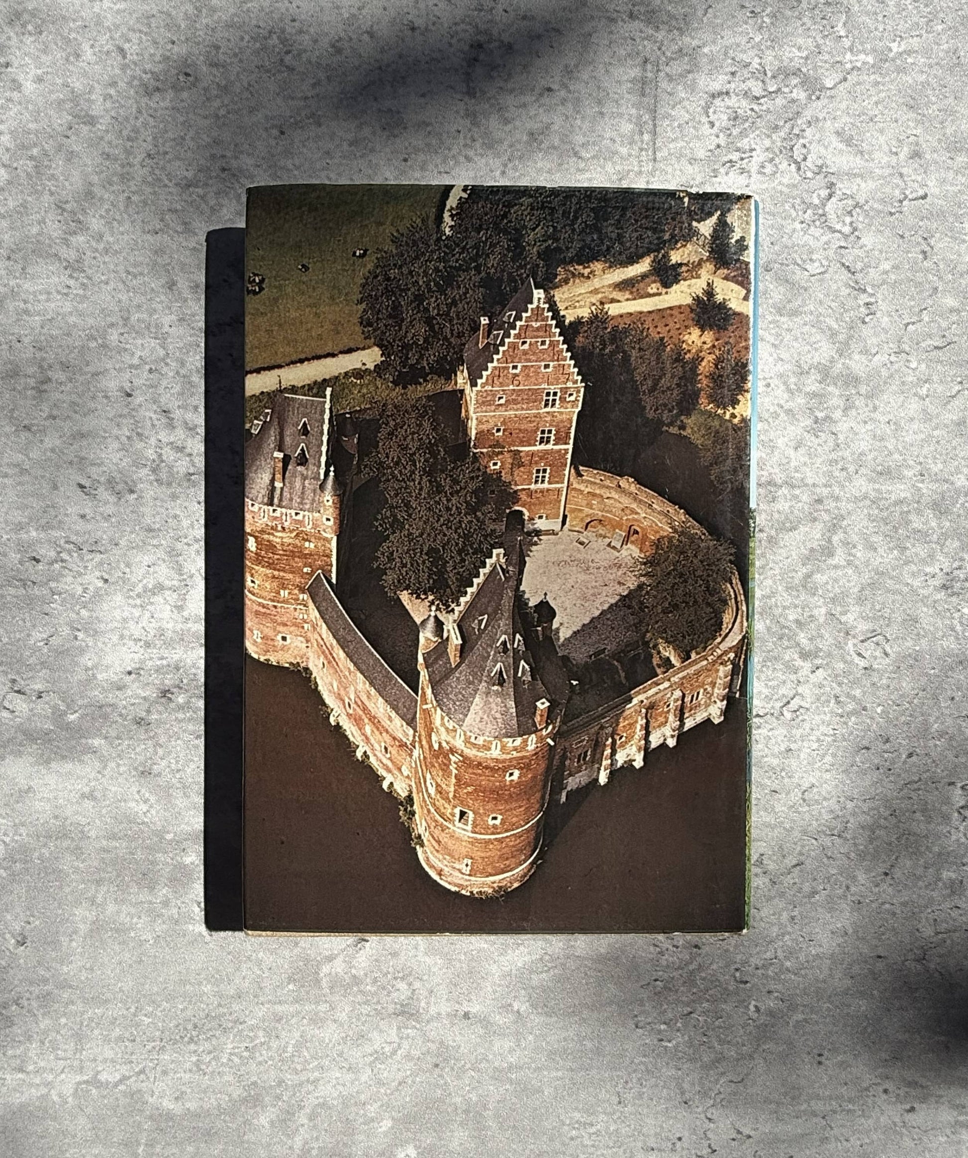 Castles in Color by Anthony Kemp. Shop for new and used books with The Stone Circle, the only online bookstore near you in Nevada City, California.
